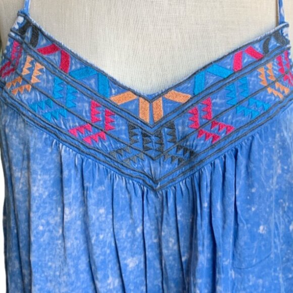 En Creme Embroidered Swing Trapeze Racerback Tank Top Sz S #19B - Picture 6 of 9